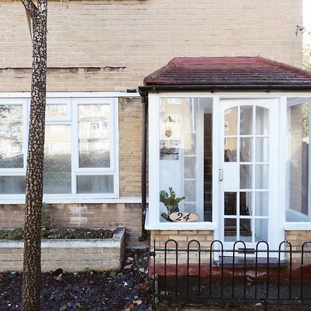 Stepney Green Beds To Stay 24 Londra Exterior foto