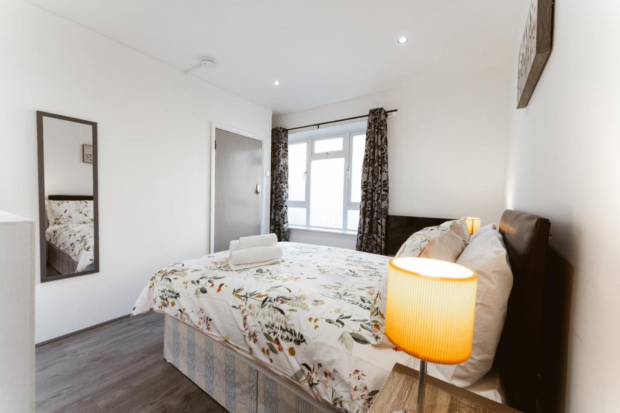Stepney Green Beds To Stay 24 Londra Exterior foto