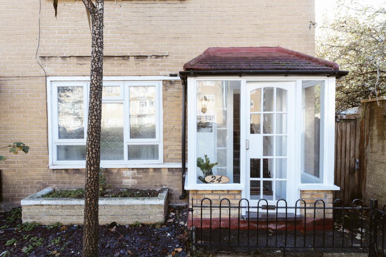 Stepney Green Beds To Stay 24 Londra Exterior foto
