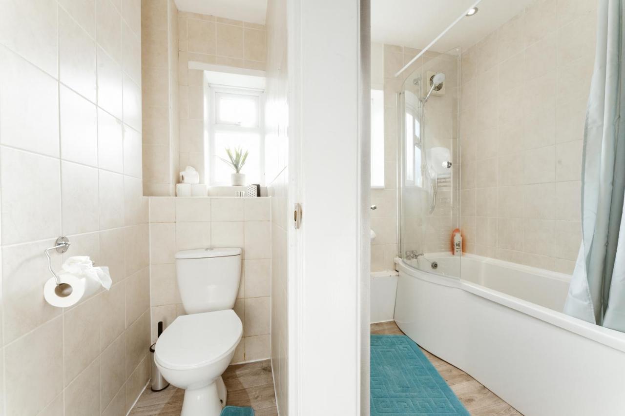 Stepney Green Beds To Stay 24 Londra Exterior foto