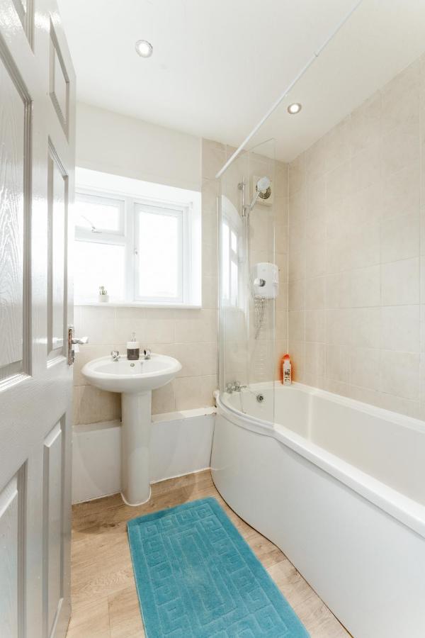 Stepney Green Beds To Stay 24 Londra Exterior foto